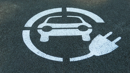 Rouler en électrique à Sherbrooke : bornes de recharges électriques, parking et plus!